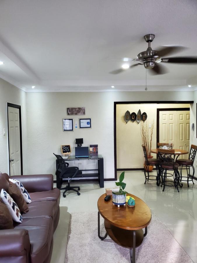 Maison Romantique Кингстън Екстериор снимка